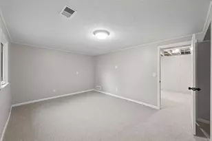 6907 Berkshire Ln N, Maple Grove, MN 55311 - Photo 30