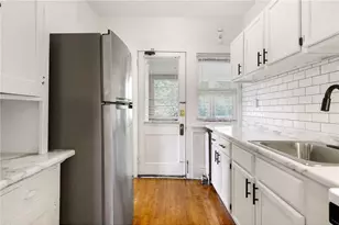 2415 Harriet Ave, Minneapolis, MN 55405 - Photo 8