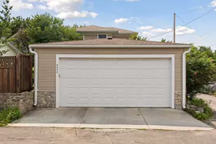 2043 Berkeley Ave, Saint Paul, MN 55105 - Photo 42