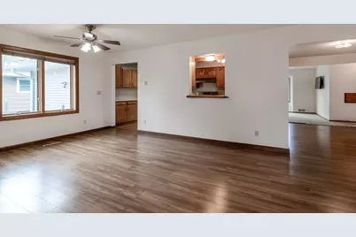 100 Meadow Lane, Mankato, MN 56001 - Photo 8