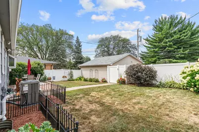 3310 Ulysses Street NE, Minneapolis, MN 55418 - Photo 48