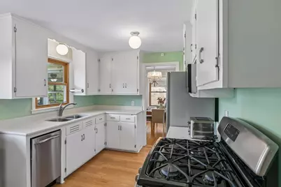 808 W 57th Street, Minneapolis, MN 55419 - Photo 10