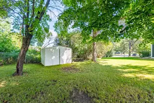 307 E Park Dr, Hibbing, MN 55746 - Photo 6