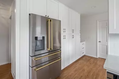 355 Margaret Circle, Wayzata, MN 55391 - Photo 26