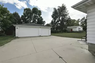 567 W 5th St, Zumbrota, MN 55992 - Photo 20