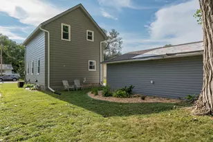1041 Quincy St, North Mankato, MN 56003 - Photo 28