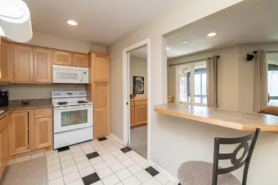 1860 Eagle Ridge Drive #W304, Mendota Heights, MN 55118 - Photo 16