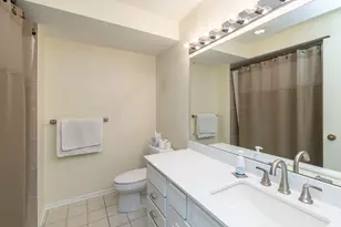 1860 Eagle Ridge Dr, Mendota Heights, MN 55118 - Photo 24