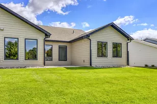 117 Altavista Dr, Detroit Lakes, MN 56501 - Photo 6