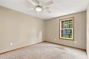1353 White Oak Dr, Chaska, MN 55318 - Photo 18