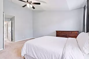 1353 White Oak Dr, Chaska, MN 55318 - Photo 20