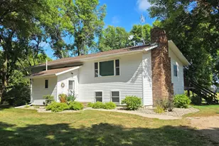 30977 350th St, Redwood Falls, MN 56283 - Photo 2