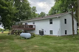 30977 350th St, Redwood Falls, MN 56283 - Photo 4