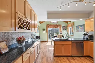 16609 Illinois Ave, Lakeville, MN 55044 - Photo 6