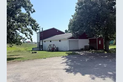 618 Main Street W, Detroit Lakes, MN 56501 - Photo 2