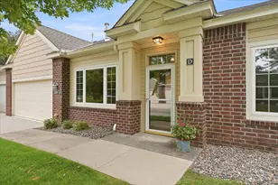 12007 Vermillion St NE, Blaine, MN 55449 - Photo 4