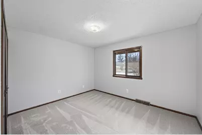 21306 Heath Avenue N, Forest Lake, MN 55025 - Photo 16