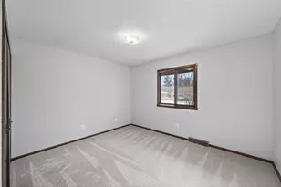 21306 Heath Ave N, Forest Lake, MN 55025 - Photo 16