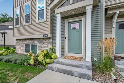 1546 Timberwood Lane, West Saint Paul, MN 55118 - Photo 8
