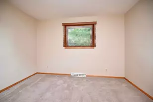 308 Saehler Dr, Goodview, MN 55959 - Photo 14