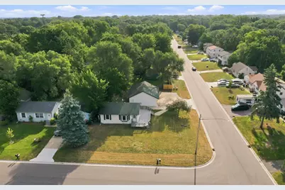 8801 Madison Street NE, Blaine, MN 55434 - Photo 26