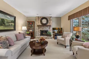 10001 Chowen Ave S, Bloomington, MN 55431 - Photo 26