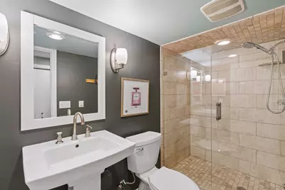 10337 Wentworth Avenue S, Bloomington, MN 55420 - Photo 20
