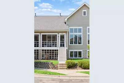 236 6th Street NE, Minneapolis, MN 55413 - Photo 2