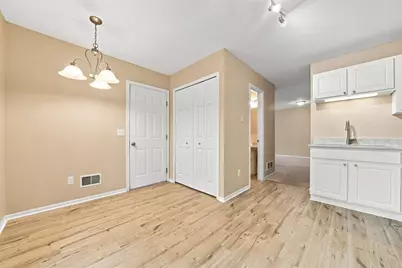 2009 Gresham Avenue N #19, Oakdale, MN 55128 - Photo 14