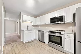 2009 Gresham Ave N, Oakdale, MN 55128 - Photo 10