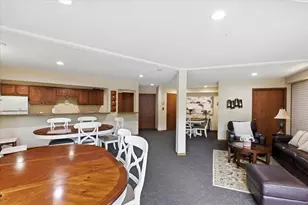 10113 W 34th St, Minnetonka, MN 55305 - Photo 8