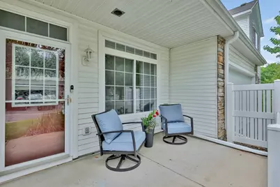 750 Maple Hills Drive #B, Maplewood, MN 55117 - Photo 4