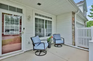 750 Maple Hills Dr, Maplewood, MN 55117 - Photo 4