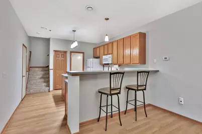 750 Maple Hills Drive #B, Maplewood, MN 55117 - Photo 14