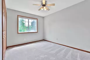 750 Maple Hills Dr, Maplewood, MN 55117 - Photo 18
