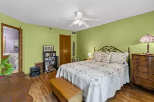 2551 Bedford Ct, Mendota Heights, MN 55120 - Photo 12