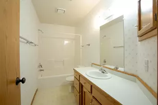 2733 26th St Cir S, Moorhead, MN 56560 - Photo 22