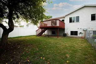 2733 26th St Cir S, Moorhead, MN 56560 - Photo 28