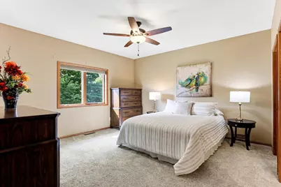 2061 Cardinal Glen Road, North Saint Paul, MN 55109 - Photo 18