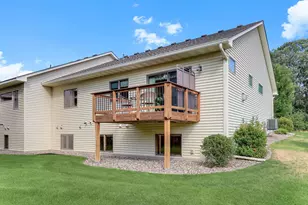 2061 Cardinal Glen, North Saint Paul, MN 55109 - Photo 38