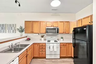 789 Providence Dr, Shakopee, MN 55379 - Photo 6