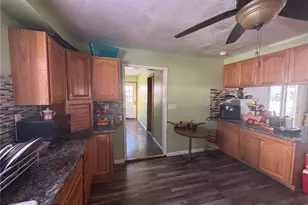 216 N 6th St, Montevideo, MN 56265 - Photo 2