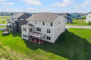 1961 Dahlia Dr, Shakopee, MN 55379 - Photo 4