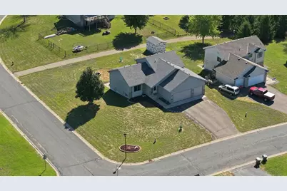23081 Navajo Street NW, Saint Francis, MN 55070 - Photo 2