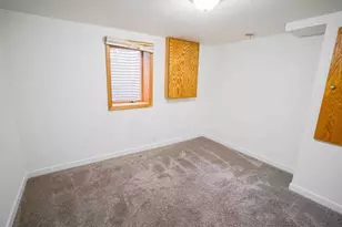 430 County Road B2 W, Roseville, MN 55113 - Photo 20