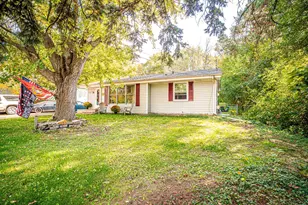 430 County Road B2 W, Roseville, MN 55113 - Photo 2