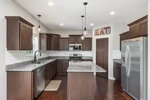 20055 Harness Ave, Lakeville, MN 55044 - Photo 14