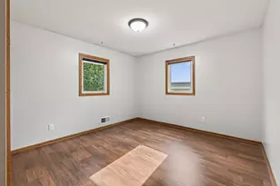 2200 Mounds Ave, New Brighton, MN 55112 - Photo 14