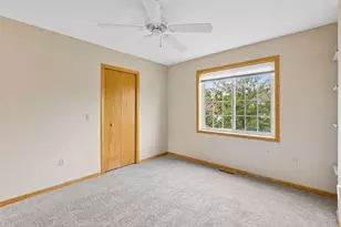 15329 Greenhaven Ln, Burnsville, MN 55306 - Photo 20