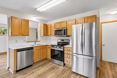 15329 Greenhaven Lane #101, Burnsville, MN 55306 - Photo 12